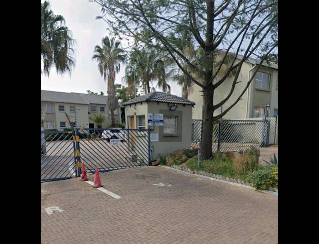 2 BEDROOM APARTMENT FOR SALE IN VORNA VALLEY